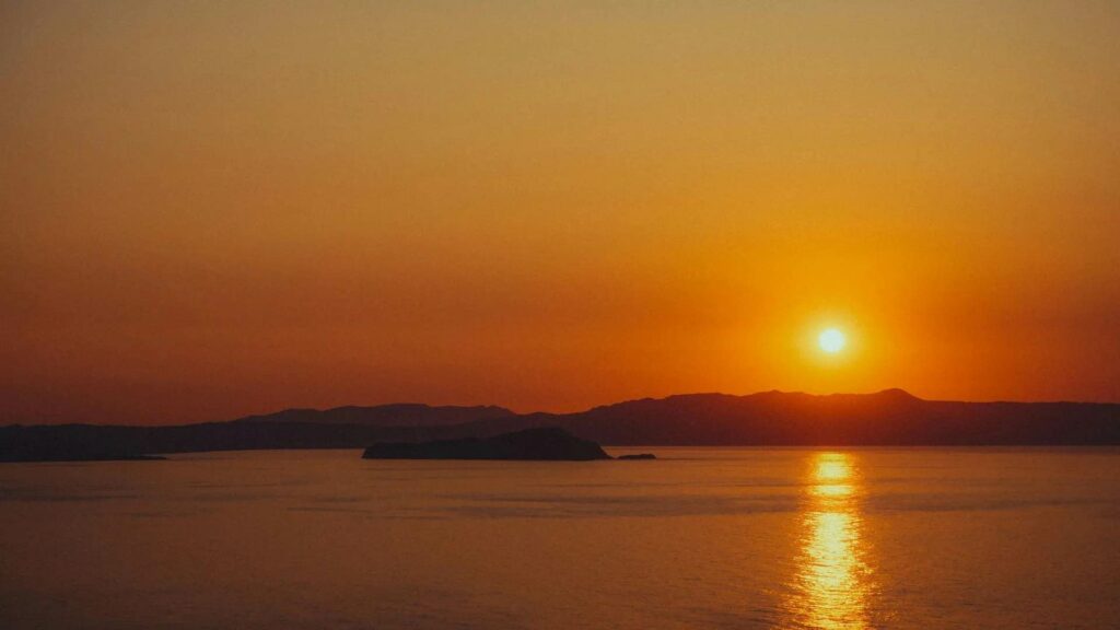 coucher soleil exursion en bateau autour de Chania