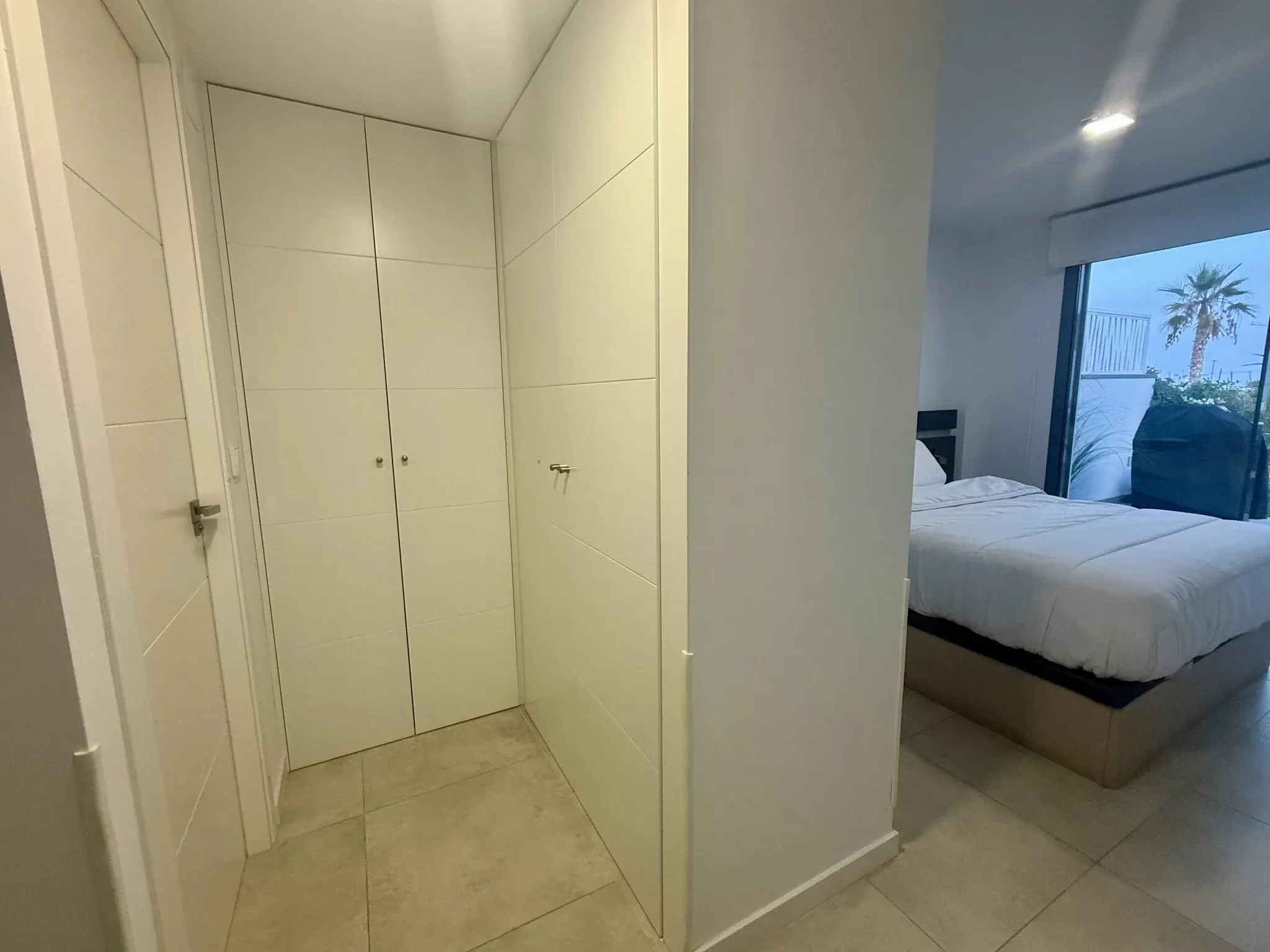 dressing master suite