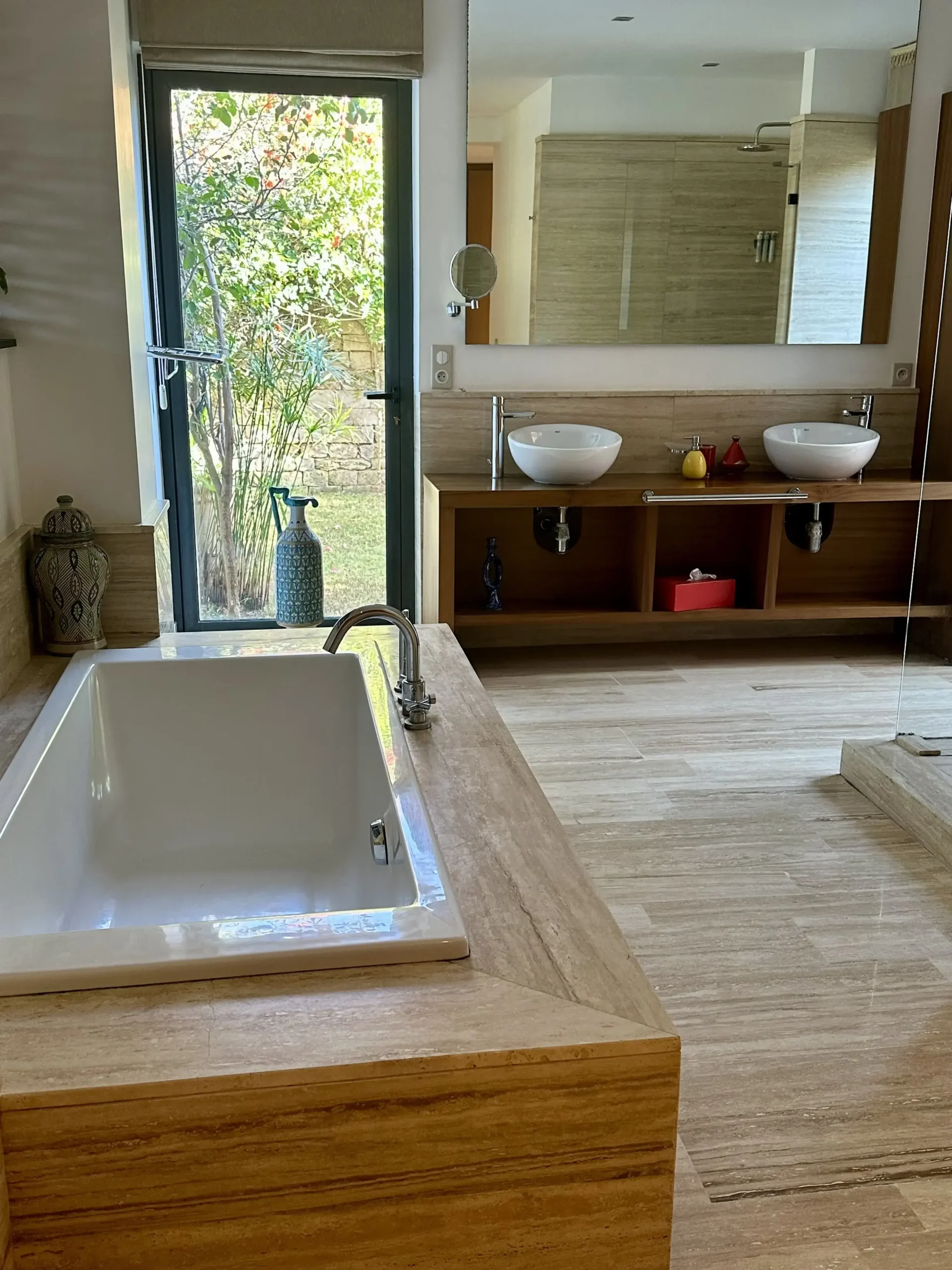 salle-de-bain-master-suite-villa-Essaouira